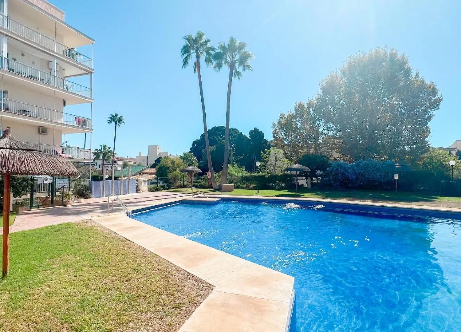 Cozy & Sunny Carihuela Park Lägenhet Torremolinos 0*,