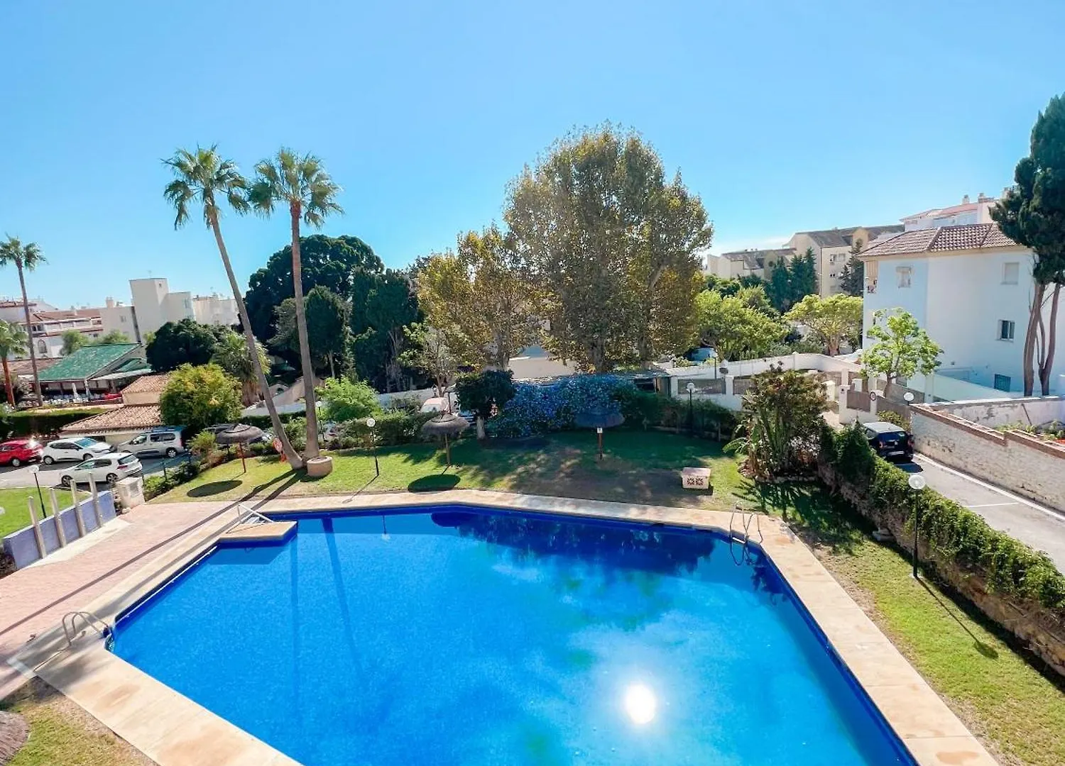 Carihuela Park Palace a 600 metros de la playa Torremolinos Apartamento